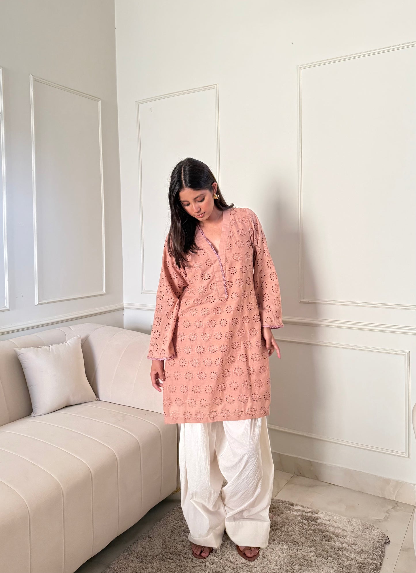 Delicate hakoba kurti with farshi salwar