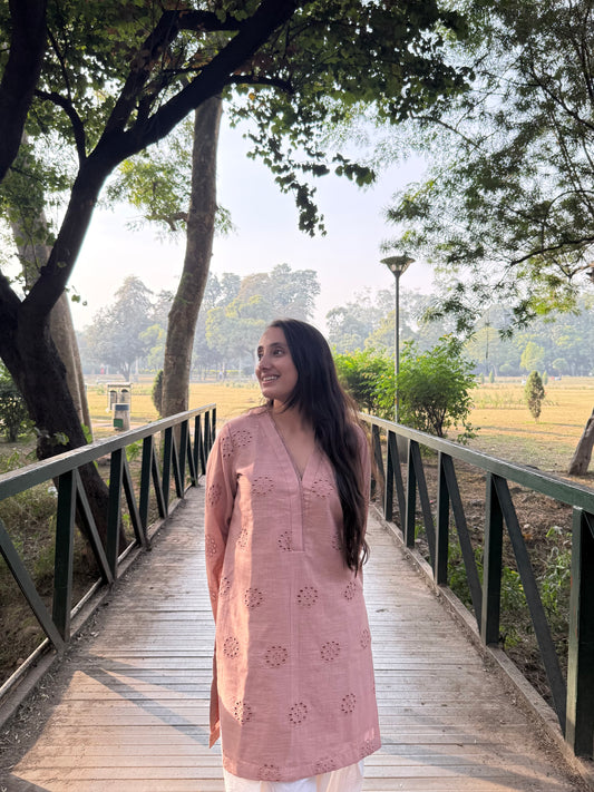 Delicate hakoba kurti with farshi salwar