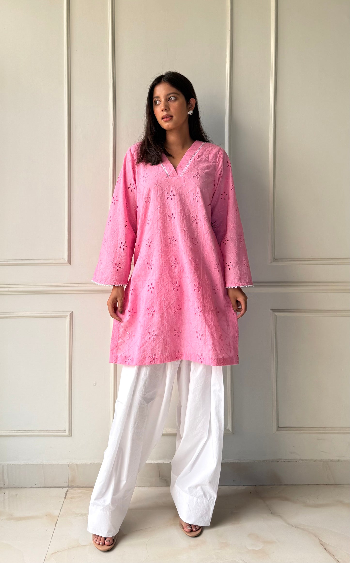 Delicate hakoba kurti with farshi salwar
