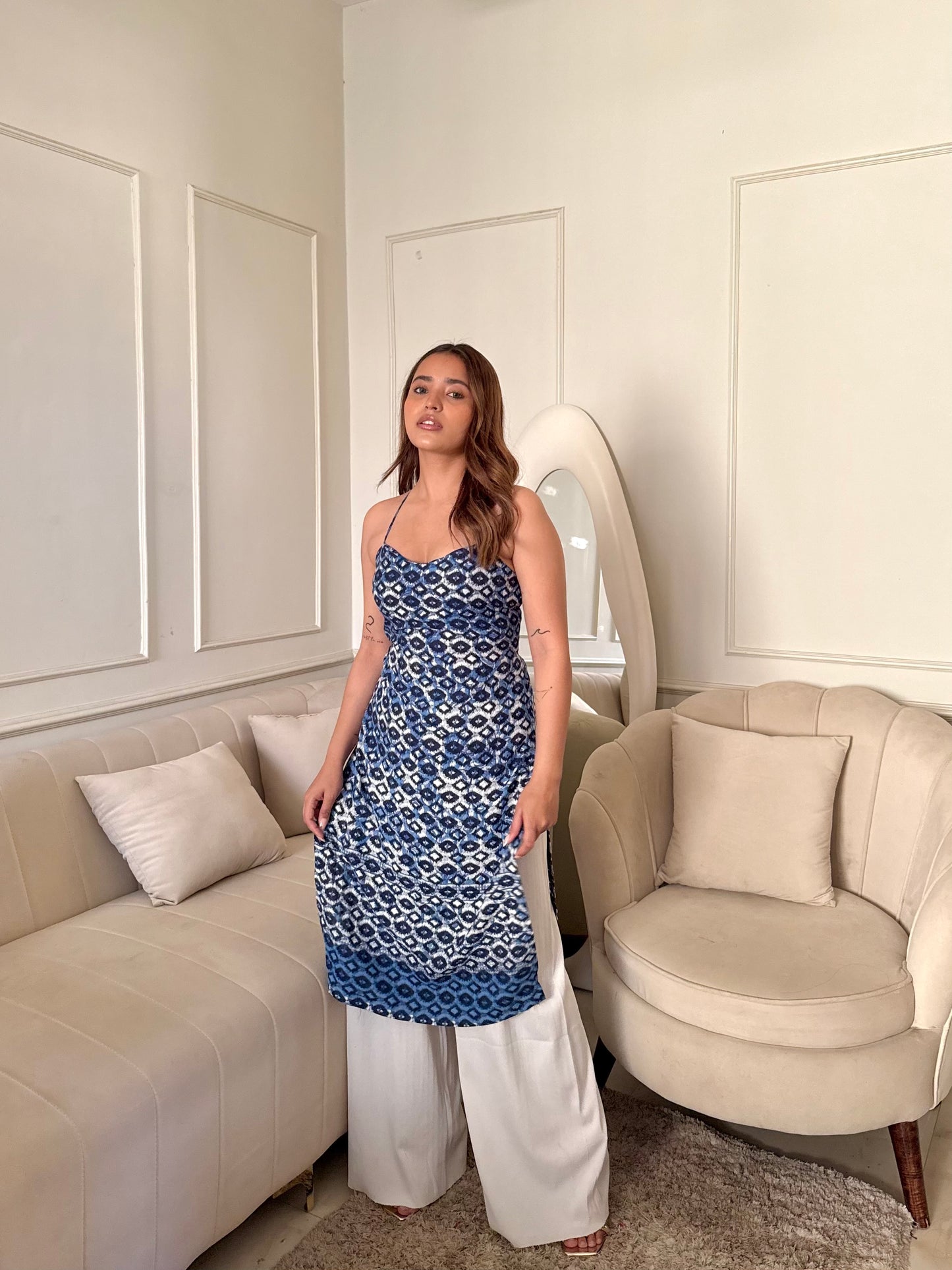 Backless printed long kurti