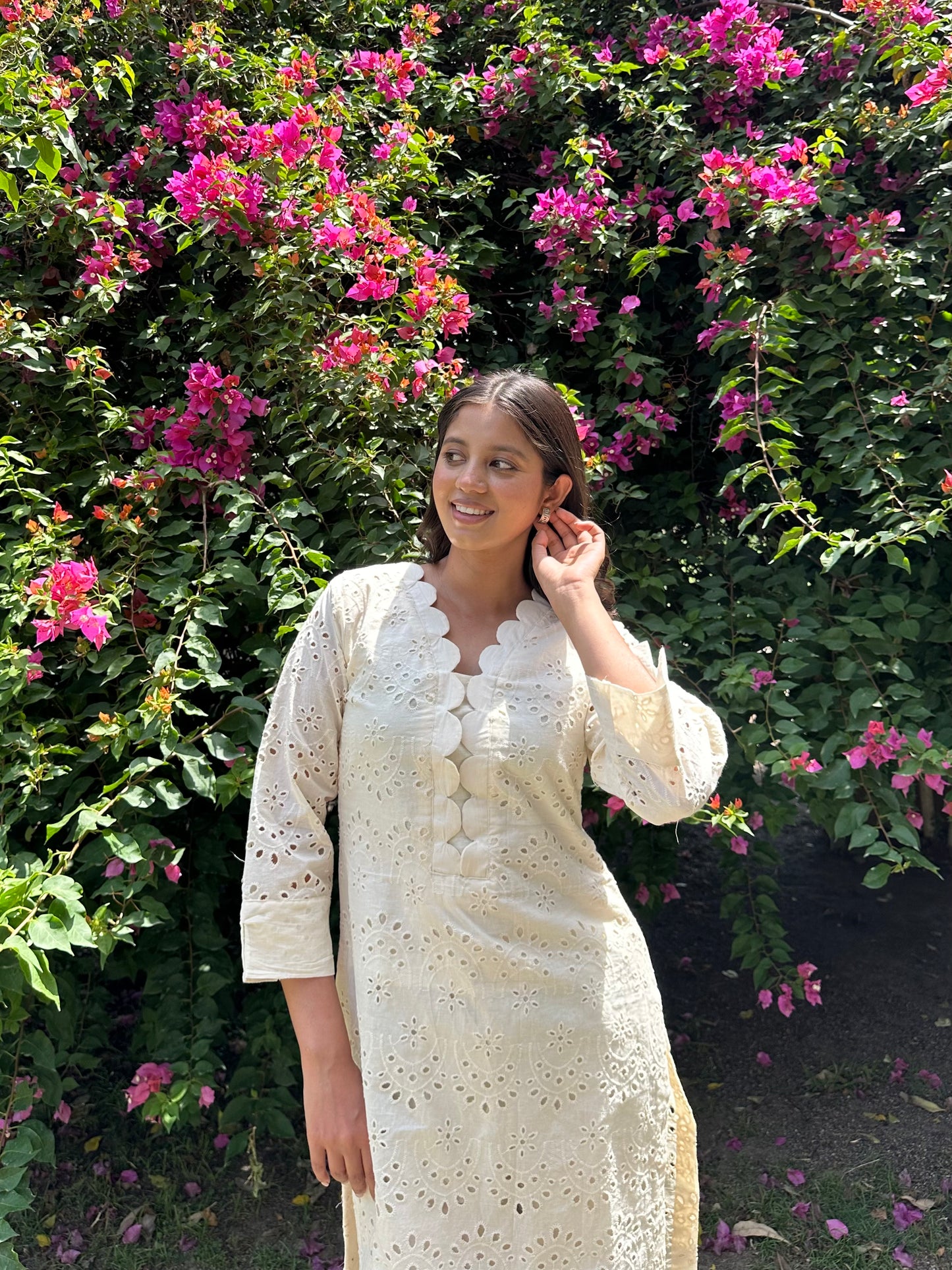 off white kurti