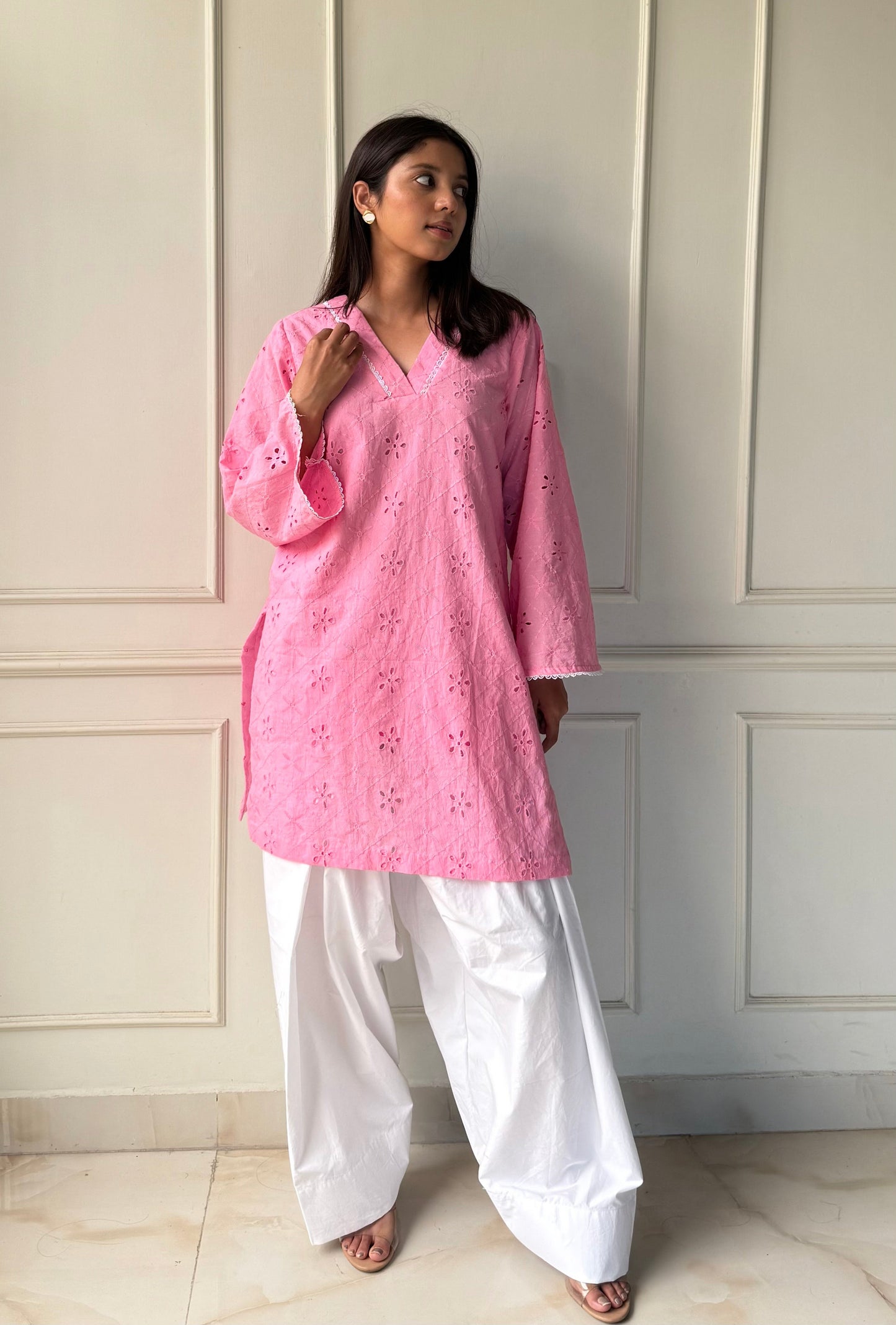 Delicate hakoba kurti with farshi salwar